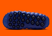 Nike Mind 001 Slide Old Royal, claquette Nike bleue au design minimaliste avec semelle ergonomique et confort premium.