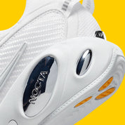 Nike nocta glide white​ zoom arrière sur la semelle