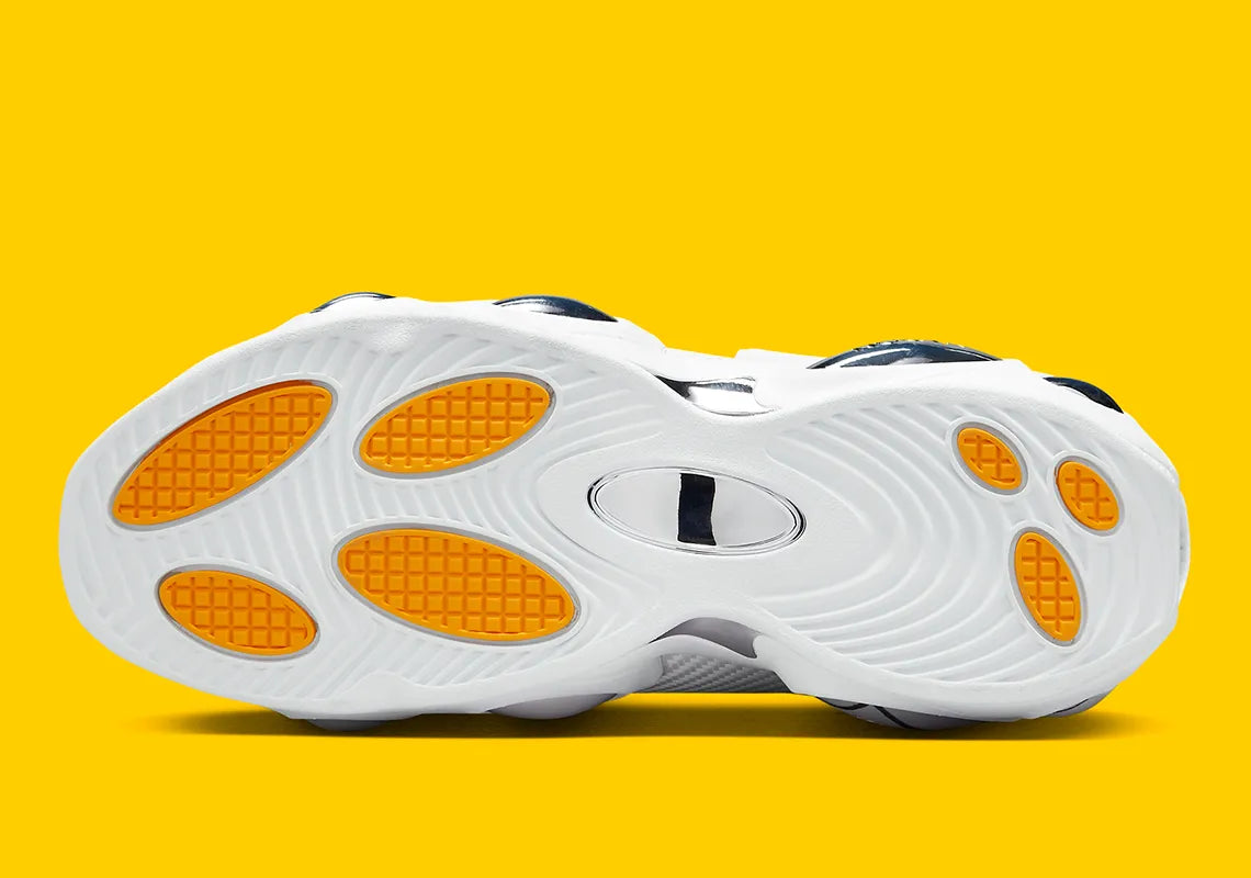 Nike nocta glide white​ semelle