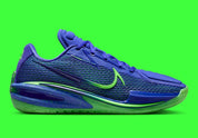 Sneaker Nike Air Zoom GT Cut Sprite bleu clair et vert électrique en mesh technique avec amorti Zoom Air et semelle performance basketball.