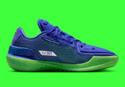 Sneaker Nike Air Zoom GT Cut Sprite bleu clair et vert électrique en mesh technique avec amorti Zoom Air et semelle performance basketball.