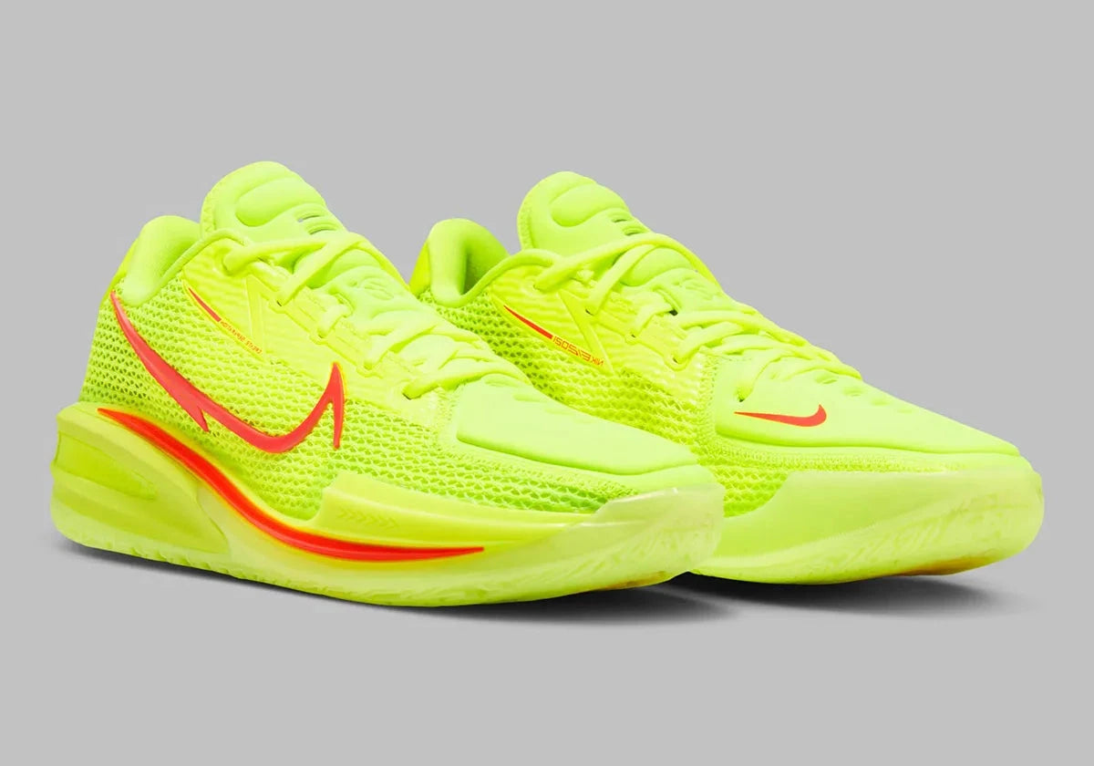 Chaussures de basketball Nike Air Zoom GT Cut EYBL Volt vert fluo en mesh technique avec double unité Zoom Air réactive