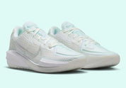 Sneaker de basketball Nike Air Zoom GT Cut White Chrome en mesh technique avec unité Zoom Air Strobel et amorti React.