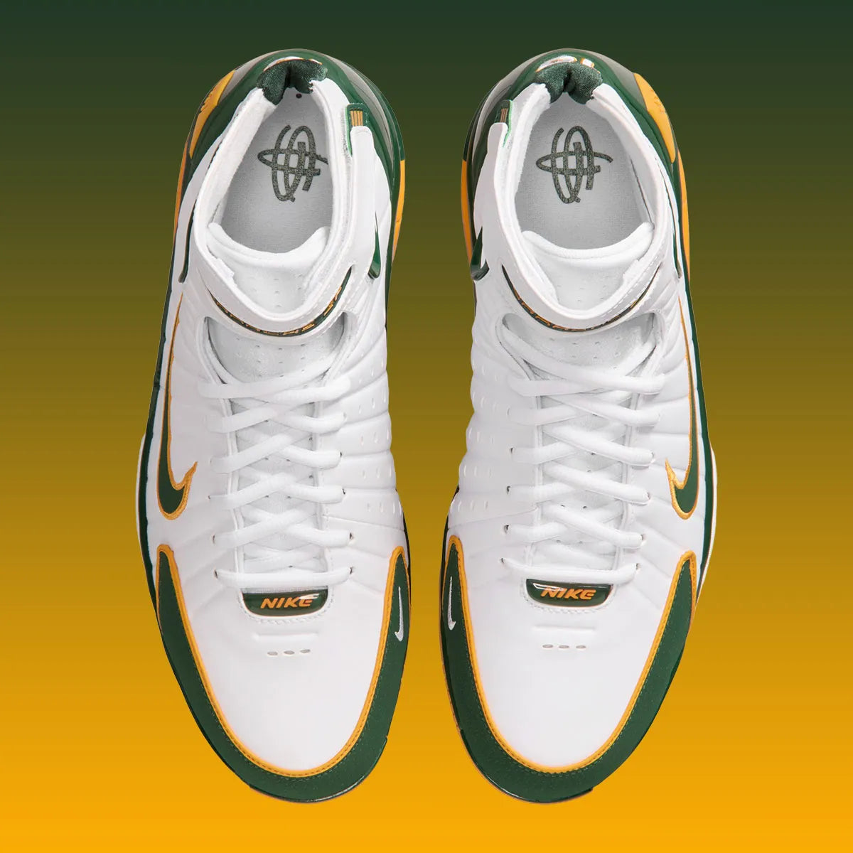 Nike Air Zoom Huarache 2K4 Sue Bird, chaussures de basketball avec amorti Zoom Air, construction Huarache et design dédié à Sue Bird.
