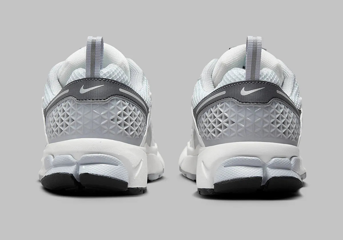 Nike Zoom Vomero 5 Pure Platinum Metallic Silver (GS)