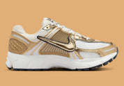 Nike Zoom Vomero 5 Metallic Gold – sneaker or métallisé en mesh et cuir avec amorti Zoom Air visible