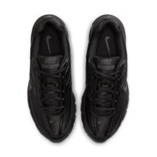 Nike Initiator Black Dark Smoke Grey noire et gris fumé avec empeigne respirante, renforts de maintien et semelle intermédiaire en mousse vue du dessus. 