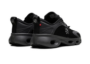 Sneakers On Running Cloudsolo LOEWE Black en matériaux techniques premium avec semelle CloudTec® et finitions luxe minimalistes vue de 3/4 arrière. 