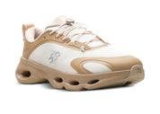 Sneakers On Running Cloudsolo LOEWE Dark Sand Cream en matériaux techniques premium avec semelle CloudTec® et finitions luxe épurées vue de 3/4 face. 