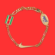 Bracelet inclus dans la boite de la Sneakers Nike Air Max 1 Patta Waves White Hyper Crimson en mesh blanc avec mudguard ondulé orange et unité Air visible.