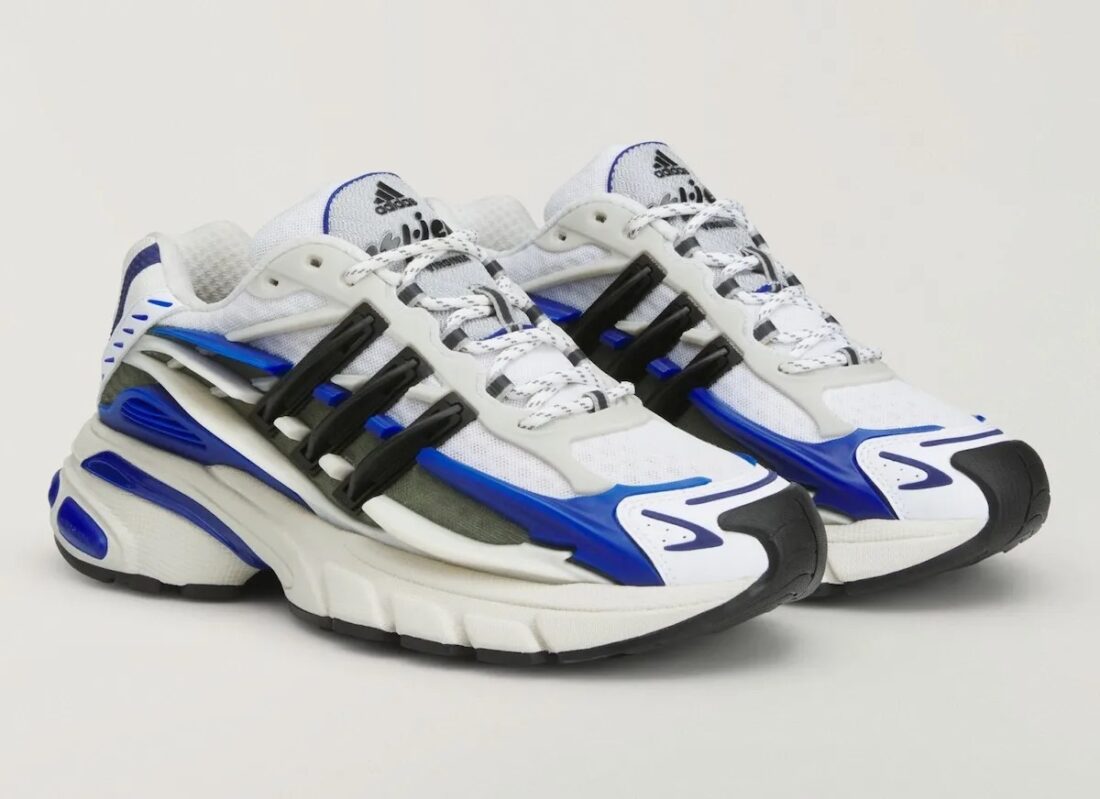 Sneakers adidas Adistar Jellyfish Pharrell Williams Royal Blue en matériaux techniques premium avec design sculptural futuriste et semelle amortissante vue de 3/4 face. 