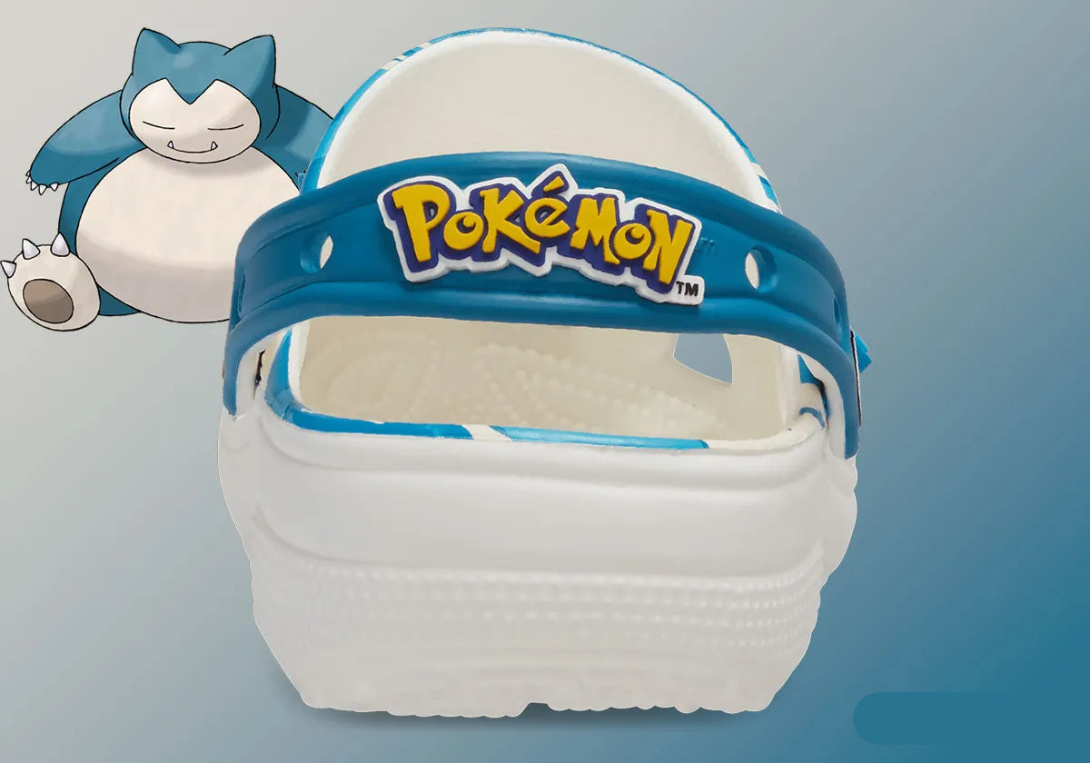 Crocs Classic Clog Pokémon Snorlax inspirées de Ronflex, avec design exclusif, bride pivotante et semelle légère en résine Croslite™.