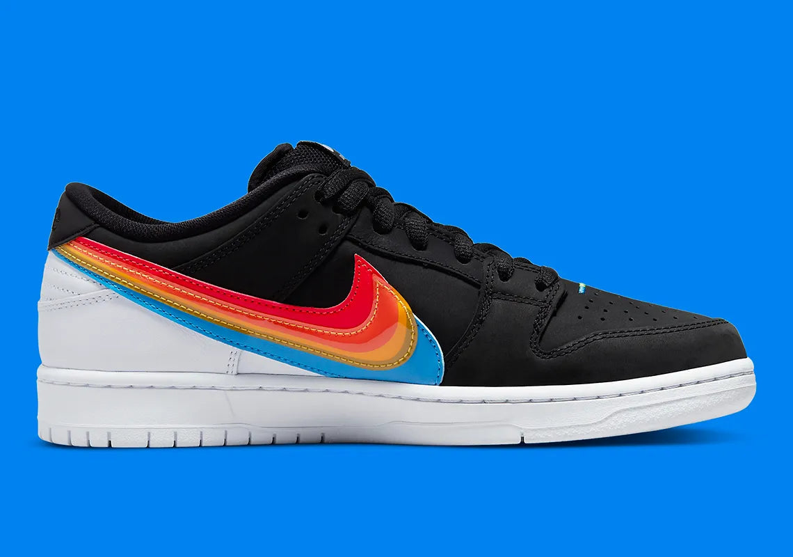Sneakers Nike SB Dunk Low Polaroid – collaboration exclusive Nike x Polaroid, vue de face intérieur 