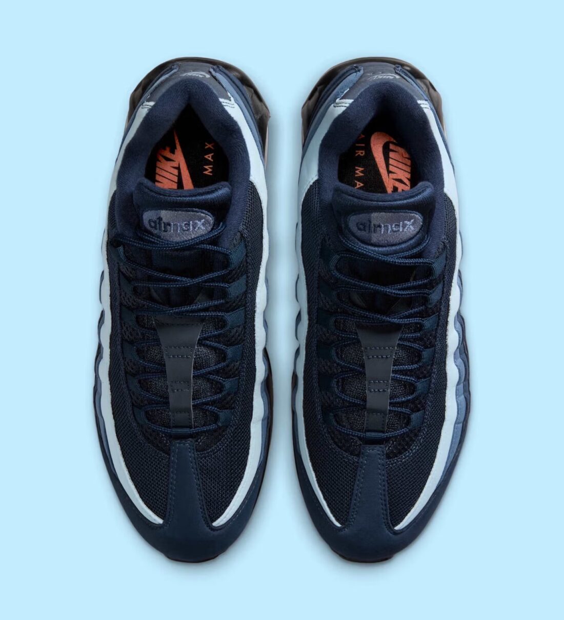 Sneakers Nike Air Max 95 OG Big Bubble Obsidian bleu marine en mesh et matières premium avec amorti Air Max visible. Vue de dessus 