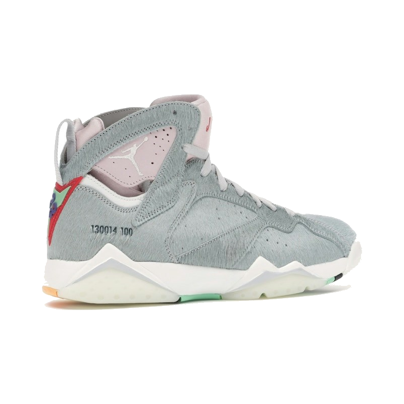 Air Jordan 7 Retro Neutral Grey