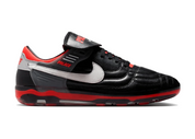 Nike Cryoshot Air Speed M Palace avec matériaux techniques premium, semelle futuriste Cryoshot et design expérimental inspiré du streetwear.