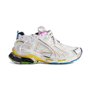 Texte alternatif (alt) :
Balenciaga Runner Gradient White Multi avec tige en mesh respirant, empiècements en cuir et matières synthétiques blancs, finitions multicolores en dégradé et semelle épaisse en caoutchouc.