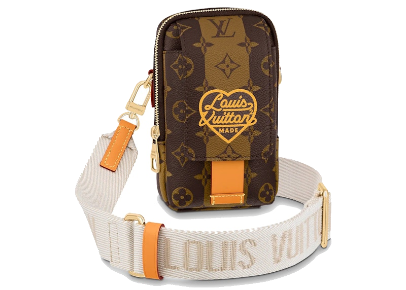 Louis Vuitton x Nigo Flap Double Phone Pouch Brown, pochette téléphone Louis Vuitton marron à double compartiment et rabat frontal issue de la collaboration avec Nigo.
