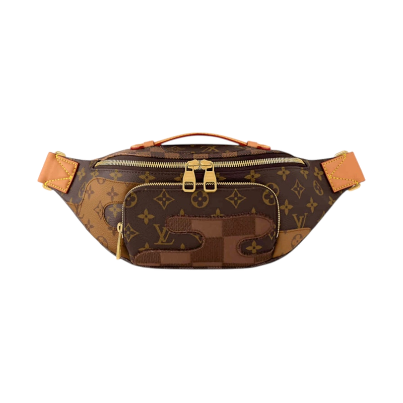 Louis Vuitton x Nigo Rush Bumbag Brown, sac banane Louis Vuitton marron Monogram issu de la collaboration avec Nigo, avec compartiments zippés et sangle ajustable.