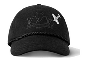 Louis Vuitton LV Plane Cap Black, casquette de luxe Louis Vuitton noire avec visière préformée, coupe ajustable et finitions haut de gamme.