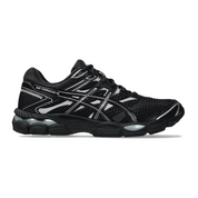 Sneaker ASICS Gel-Cumulus 16 Black Pure Silver en mesh noir avec détails argentés métallisés, amorti GEL et silhouette rétro-running technique.