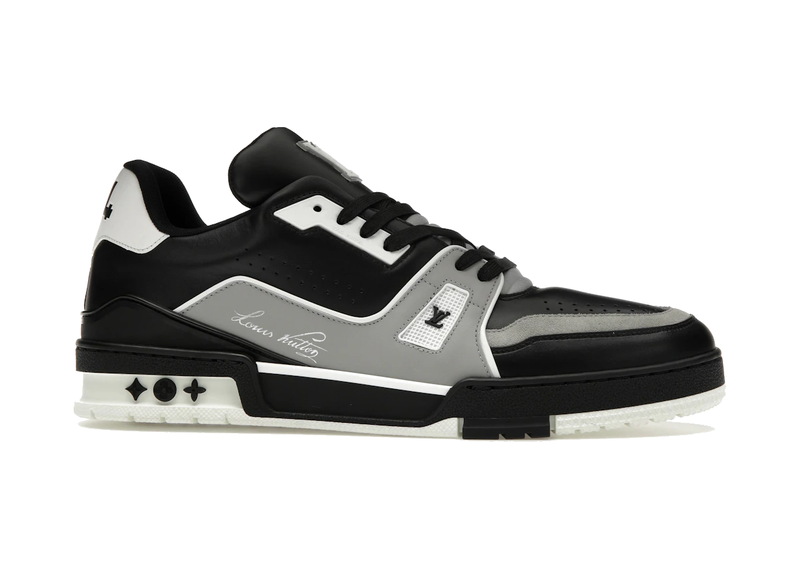 Louis Vuitton LV Trainer Black Grey White avec tige multicouche noire, grise et blanche, détails signature Louis Vuitton et semelle extérieure en caoutchouc.