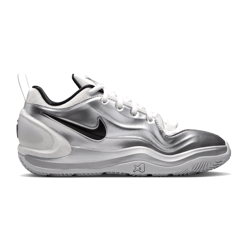 Nike A'Two WNBA All-Star, chaussures de basketball signature A'ja Wilson avec tige respirante, amorti performant et design exclusif WNBA All-Star.