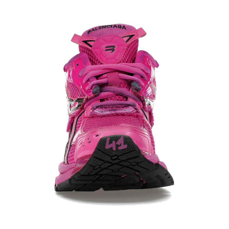 Balenciaga Runner Fuchsia Pink avec tige en mesh respirant, empiècements en cuir fuchsia et matières synthétiques, semelle intermédiaire en mousse et silhouette inspirée du running vintage