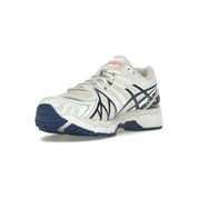 ASICS Gel-Kayano 20 Cream Blue Red