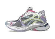 Découvrez la Balenciaga Runner Grey Multi, une sneaker premium inspirée du running vintage, avec un design déstructuré et un élégant coloris gris rehaussé de détails multicolores.