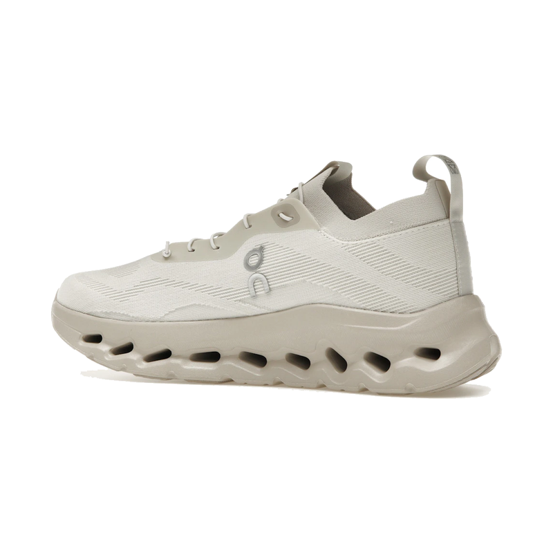 On Running Cloudtilt Loewe Sand