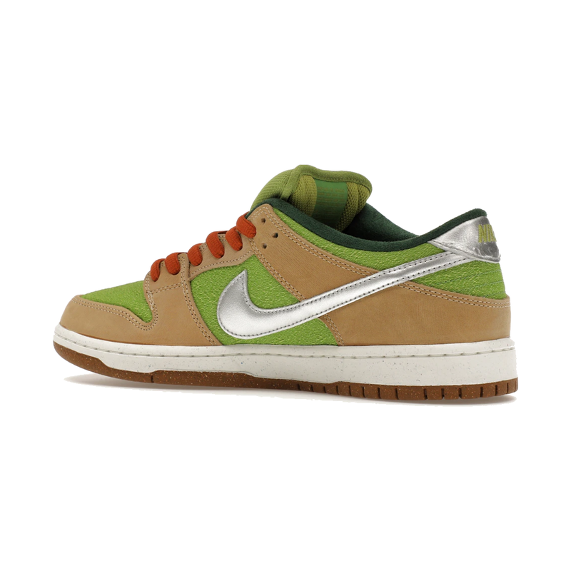 Nike SB Dunk Low Escargot