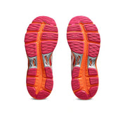 ASICS Gel-Sekiran Bright Rose en mesh rose vif avec amorti GEL, détails techniques et silhouette contemporaine.