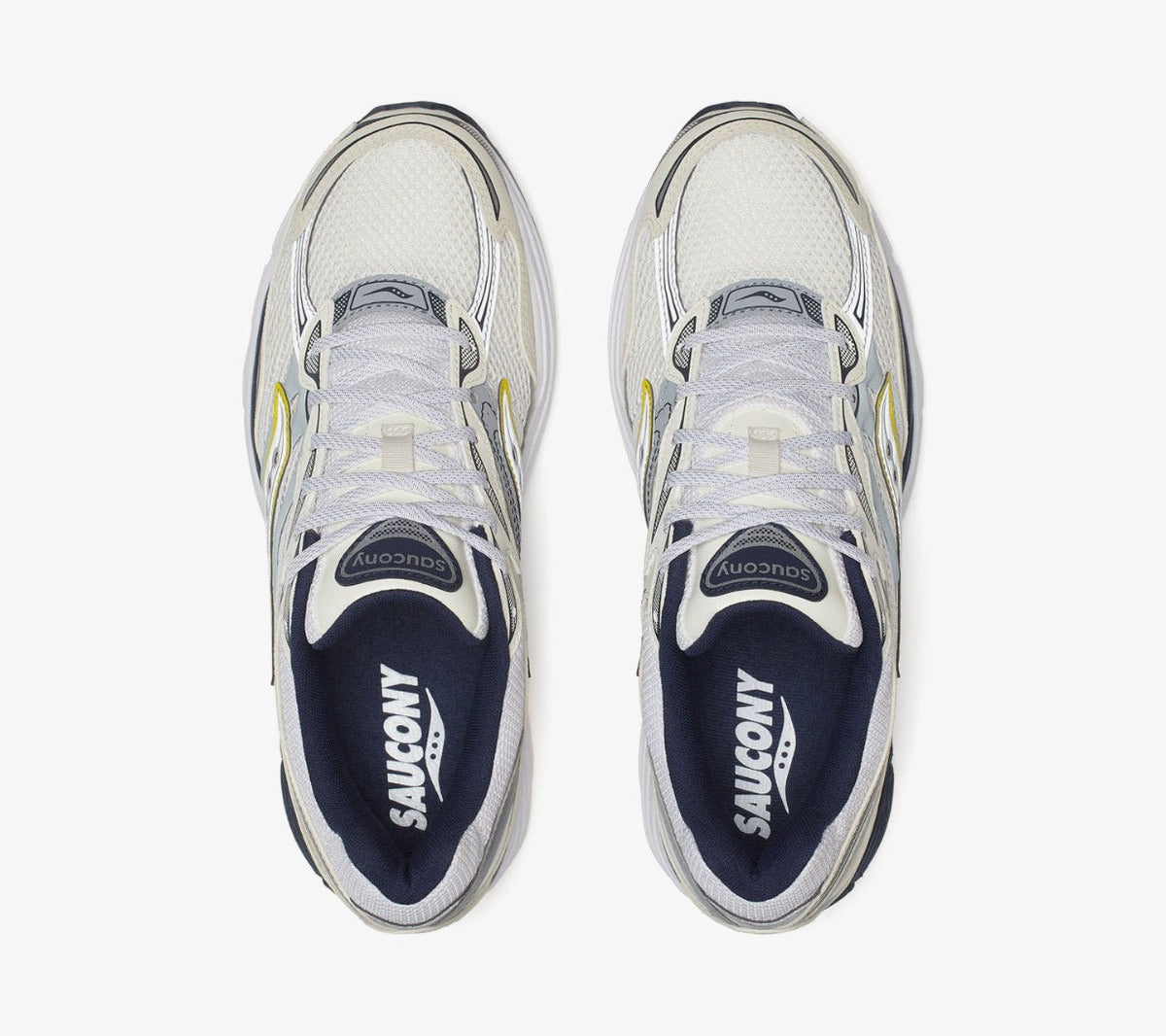 Saucony ProGrid Omni 9 Fabricated Future Pack White Yellow en mesh blanc avec touches jaunes et amorti ProGrid vue du dessus. 