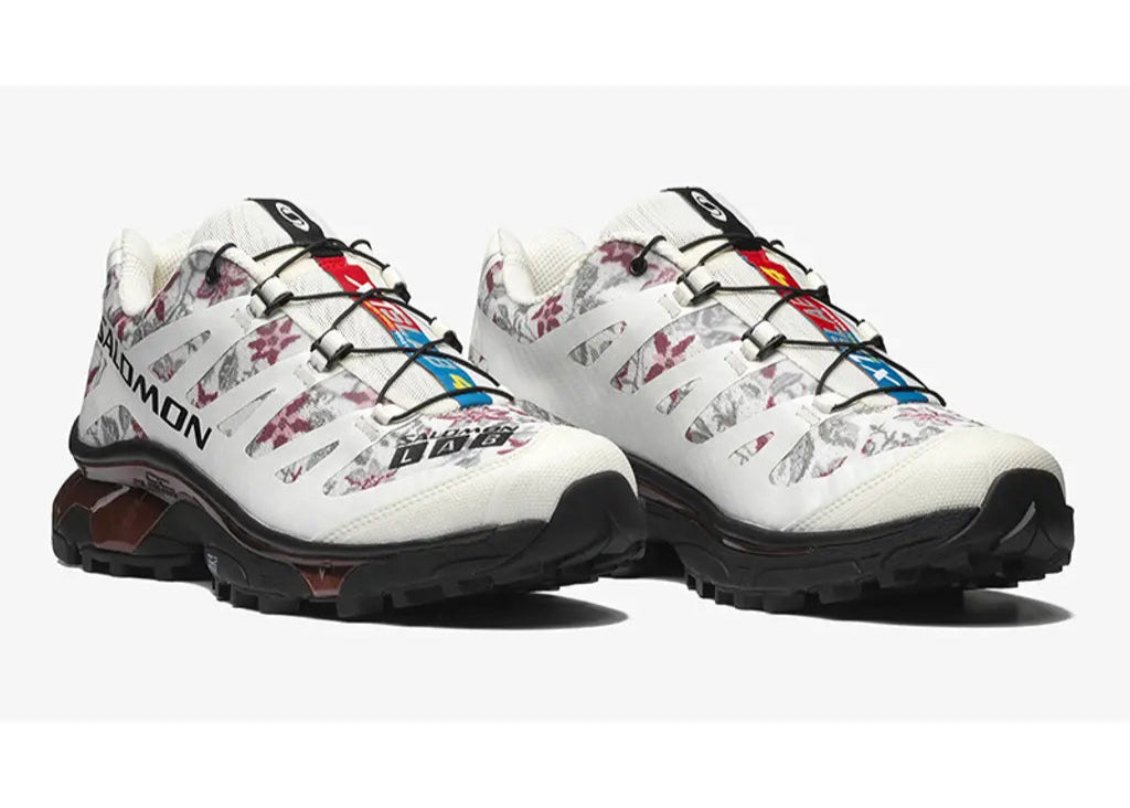 Salomon XT-4 OG Needlepoint Vanilla Ice – sneakers techniques de trail running revisitées en version lifestyle, vue de coté