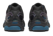 Image de la Saucony ProGrid Omni 9 Glowaconstrictor Black, sneaker noire en mesh avec renforts iridescents style reptile et semelle technique ProGrid.