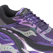 saucony progrid 9 violet et noir confortable vue de coté interieur en haut