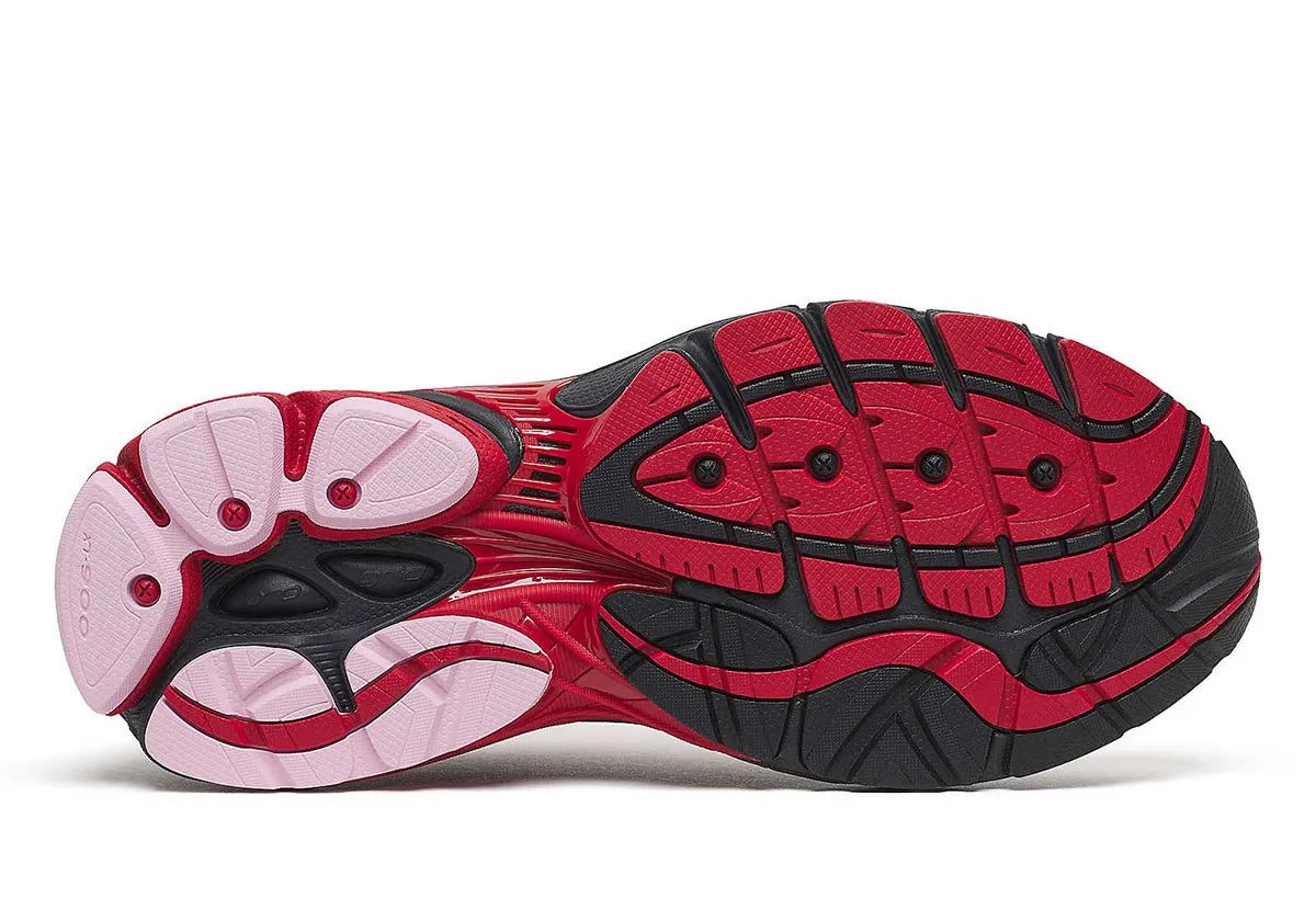 Saucony ProGrid Omni 9 Saint-Valentin