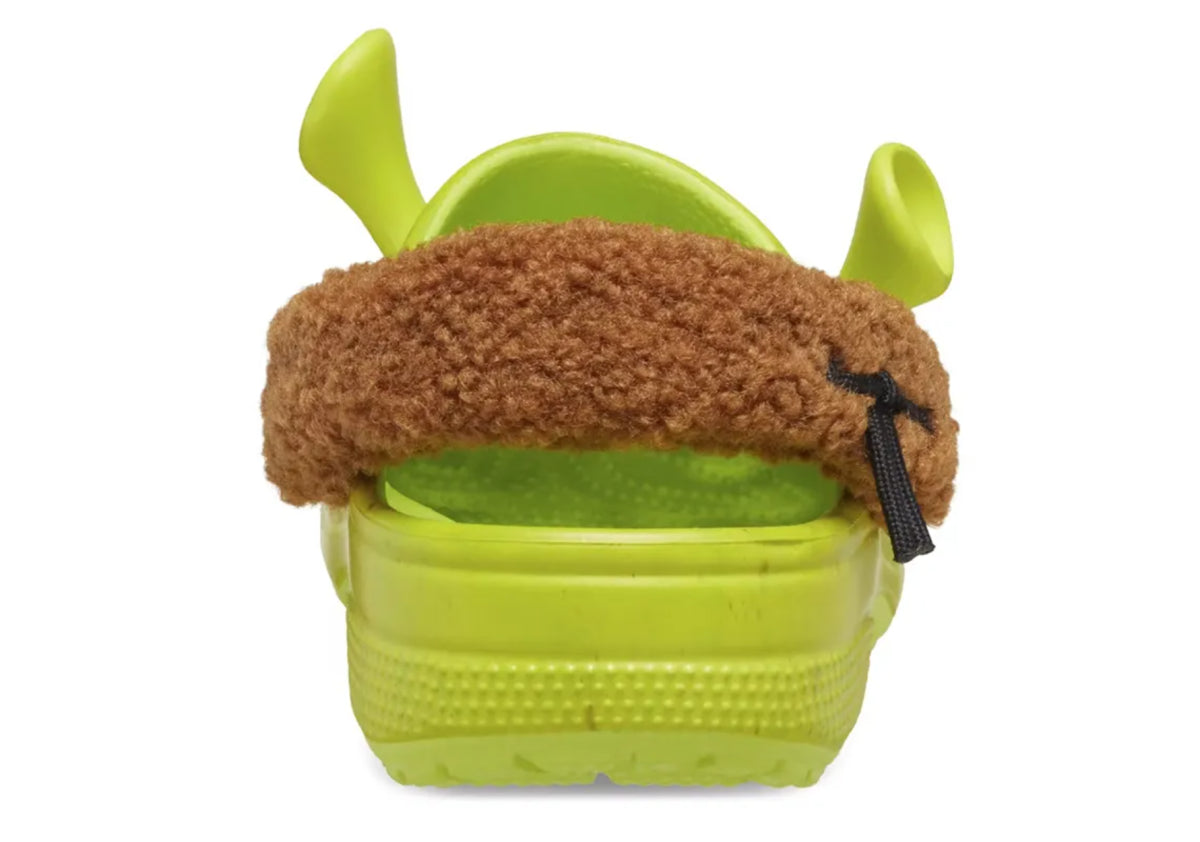 Crocs Classic Clog DreamWorks Shrek inspirées de l'univers de Shrek, avec design exclusif, bride pivotante et semelle légère en résine Croslite™.