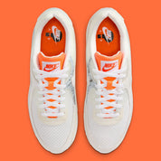 Sneakers Nike Air Max 90 size? blanches White Soft Pearl en cuir et matières premium avec unité Air visible et design iconique