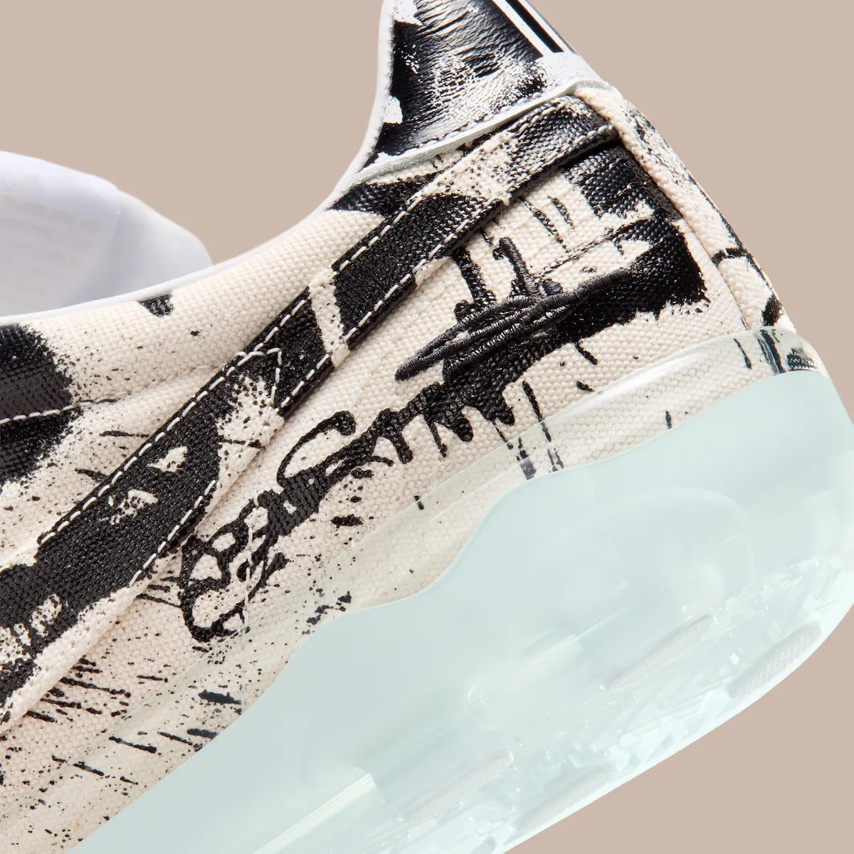 Nike Cryoshot Striker 1976 Slawn