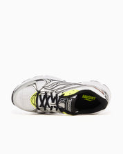 Saucony Grid Ride Millennium blanche avec détails argent, lime et orange, mesh respirant et amorti GRID.Vue de haut