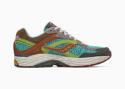 Saucony ProGrid Omni 9 x Sneaker Politics Sportsman’s Paradise, sneaker collaborative au design running rétro et aux tonalités naturelles inspirées de la Louisiane vue de profil intérieur. 