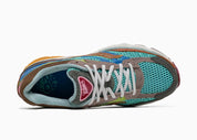 Saucony ProGrid Omni 9 x Sneaker Politics Sportsman’s Paradise, sneaker collaborative au design running rétro et aux tonalités naturelles inspirées de la Louisiane vue du dessus. 
