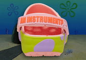 Crocs Classic Clog SpongeBob SquarePants Patrick Star inspirées de Patrick Étoile, avec design exclusif, bride pivotante et semelle légère en résine Croslite™.