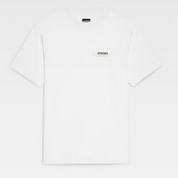 Jacquemus Le T-shirt Gros Grain White, tee-shirt en coton blanc premium, avec bande Gros Grain ton sur ton sur la poitrine, coupe ample wide cut, col rond en bord-côte et coutures renforcées.