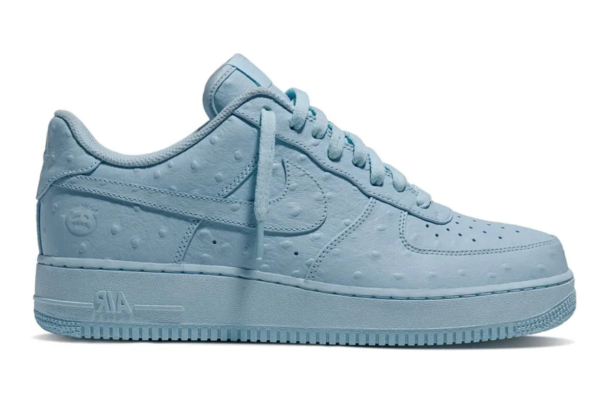 Nike Air Force 1 Low '07 Travis Scott Ice Blue en cuir effet autruche bleu clair, coloris Ice Blue et Celestine Blue.