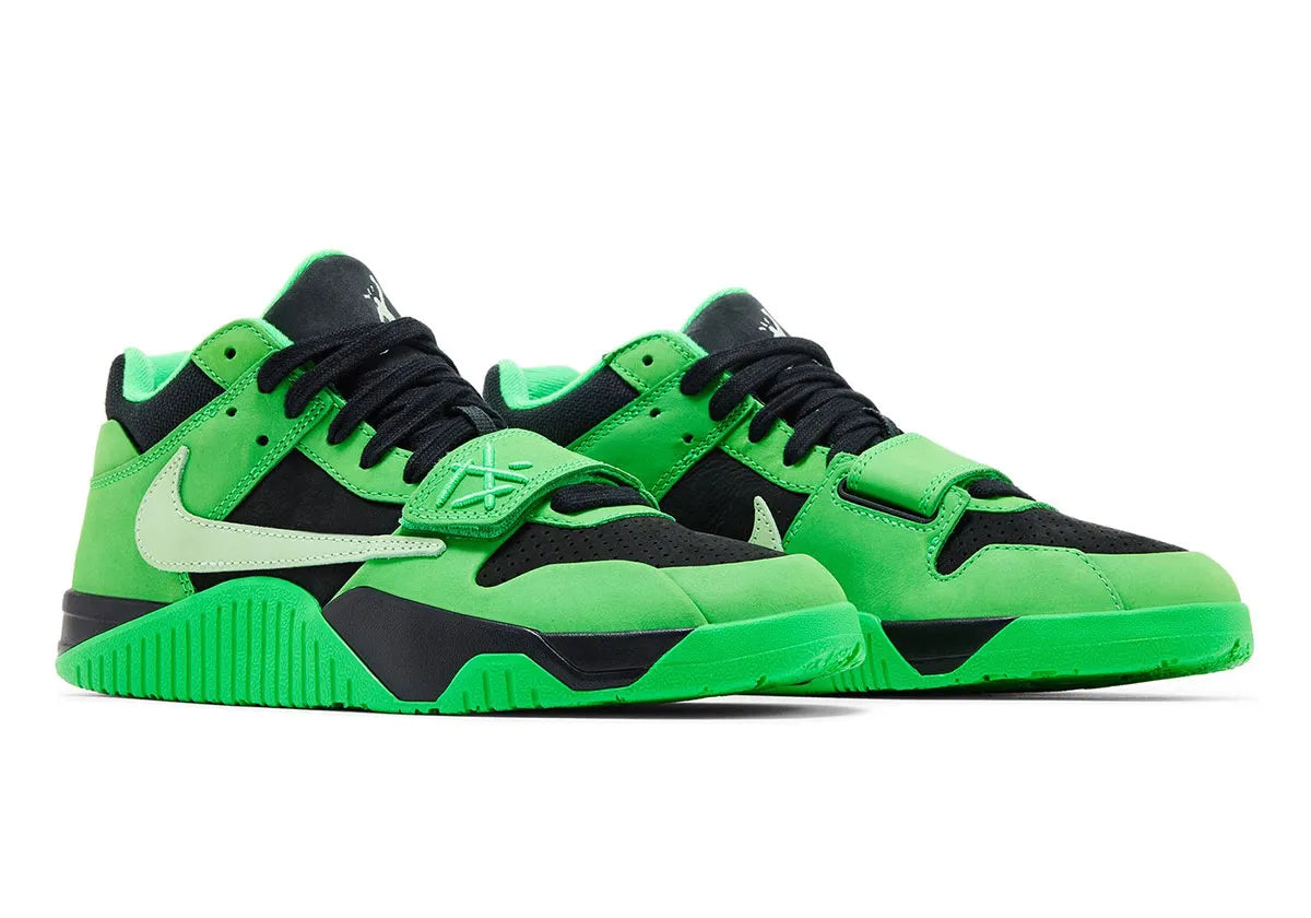 Sneaker Jordan Jumpman Jack TR Travis Scott verte Green Spark en mesh et matériaux premium avec semelle amortissante et design signature