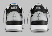 Nike attack x cactus jack​ vu de derrière