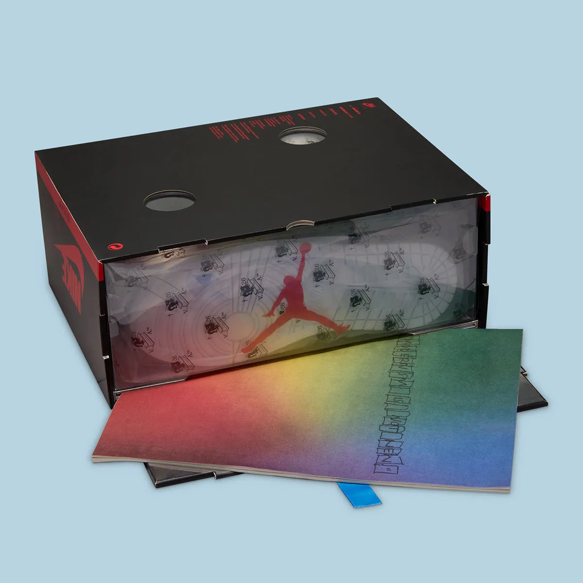 Jordan 1 Retro High Off-White Alaska, sneaker montante issue de la collaboration Jordan Brand x Off-White™ avec design déstructuré et finitions premium.